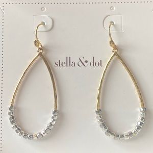 New Stella & Dot Rhett mixed metal tear drop hoop earrings